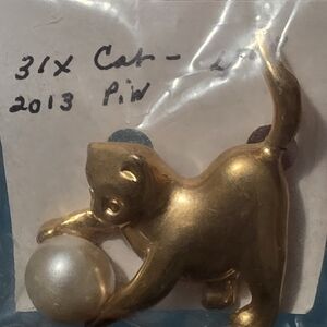 Gold Cat Figurine Brooch with Pearl Ball